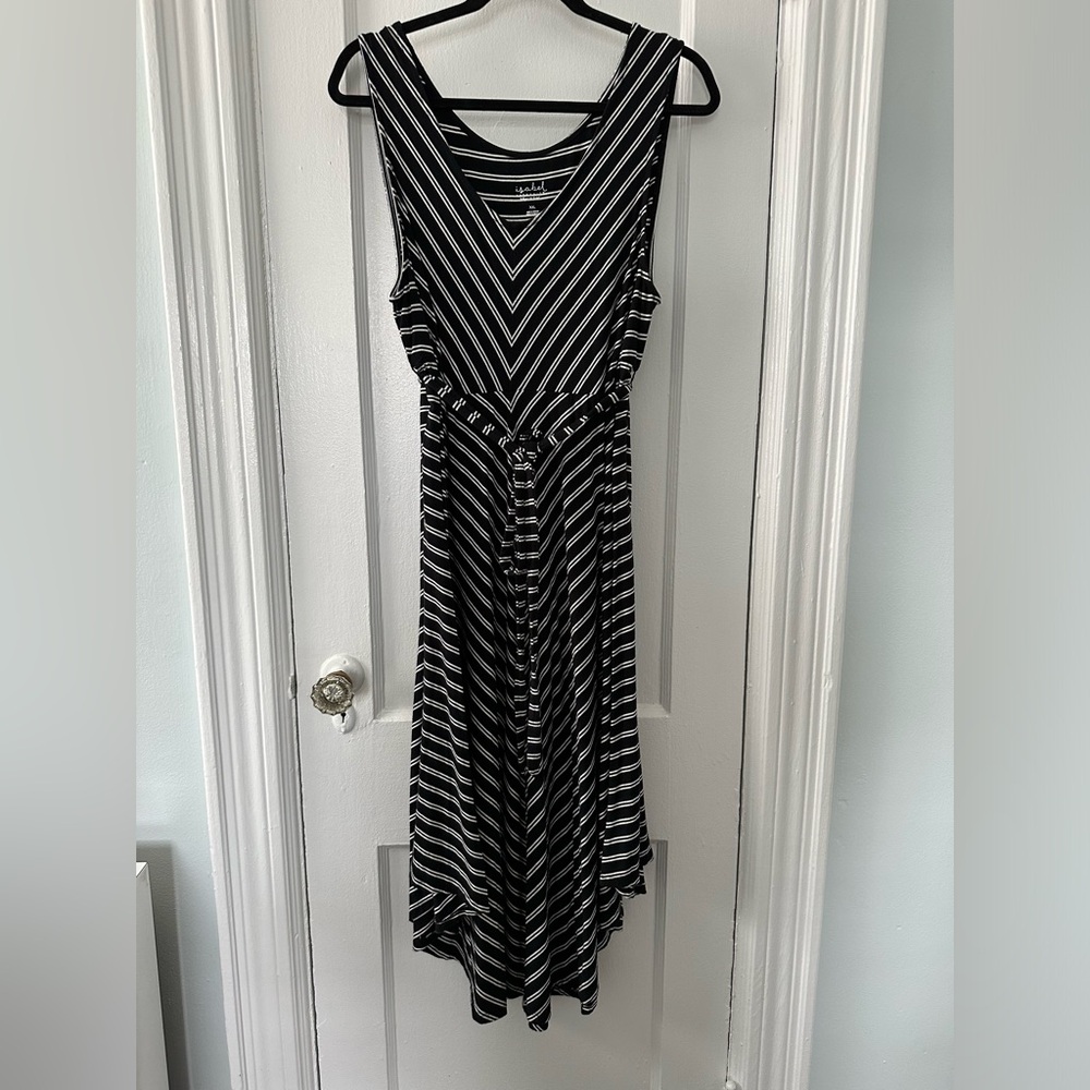 Isabel Maternity Black and White Chevron Stripe Dress Size XXL